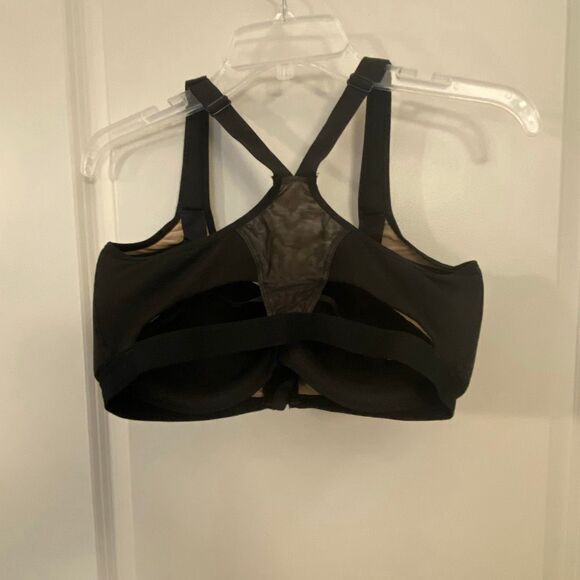 Victoria’s Secret Knockout sports bra size 34DDD - Picture 4 of 7